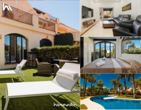 Apartment with 3 bedrooms, terrace, indoor pool and sauna at 100 m from the beach in Puerto Banús